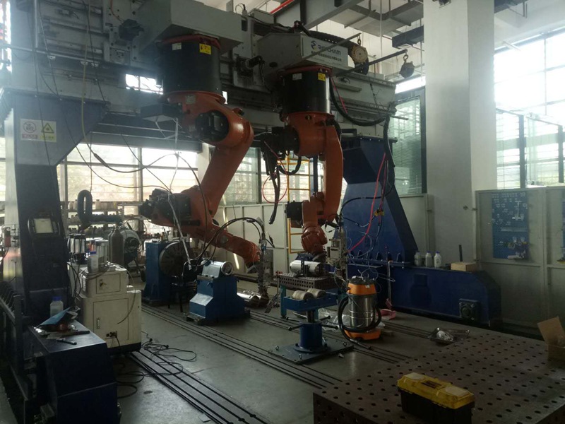 鐳爍光電焊縫跟蹤傳感器抗萬瓦級激光干擾驗證成功 鐳爍光電焊縫跟蹤傳感器抗萬瓦級激光干擾驗證成功