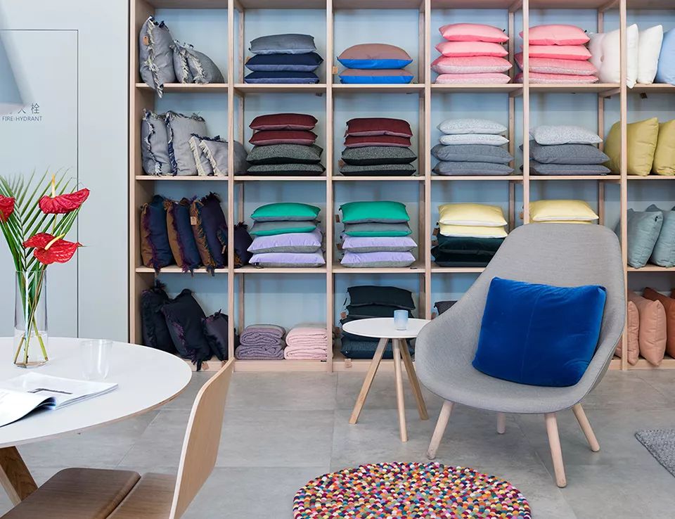 上海辦公室裝修北歐風(fēng)格家具店裝修設(shè)計-第1張圖片-上海古都建筑設(shè)計集團 上海辦公室裝修北歐風(fēng)格家具店裝修設(shè)計-第1張圖片-上海古都建筑設(shè)計集團